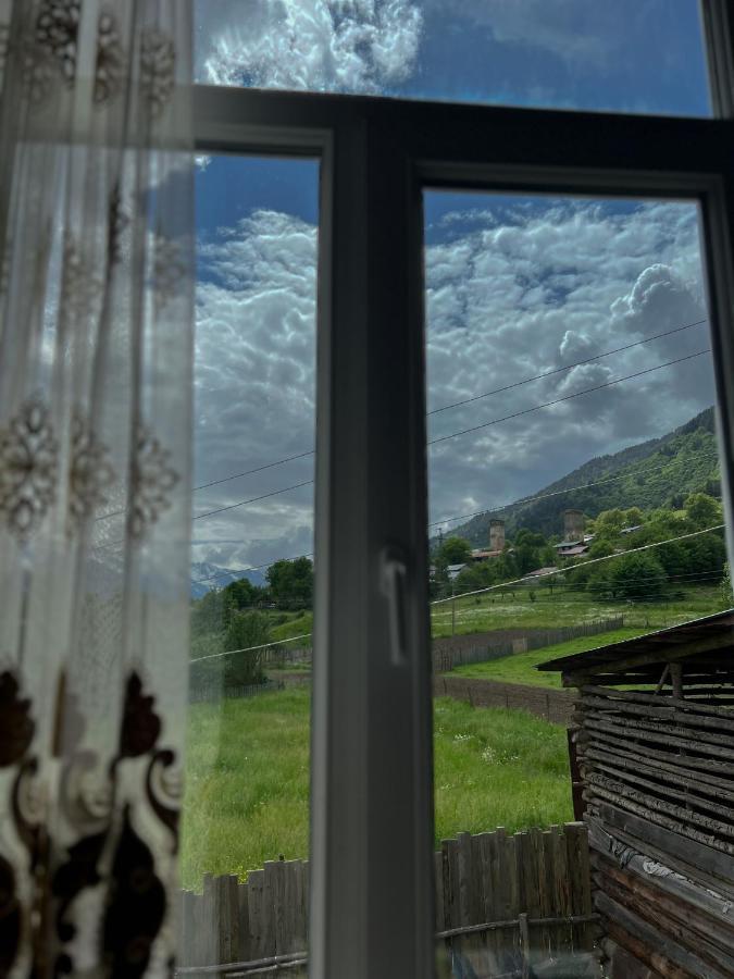 Barbara'S Eco-Cozy Guesthouse Mestia Bagian luar foto