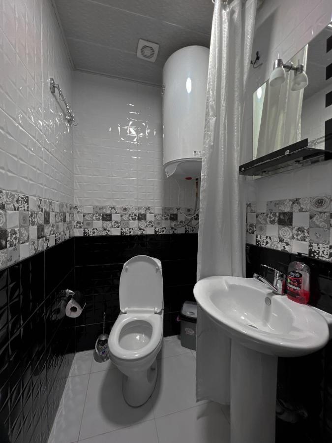 Barbara'S Eco-Cozy Guesthouse Mestia Bagian luar foto