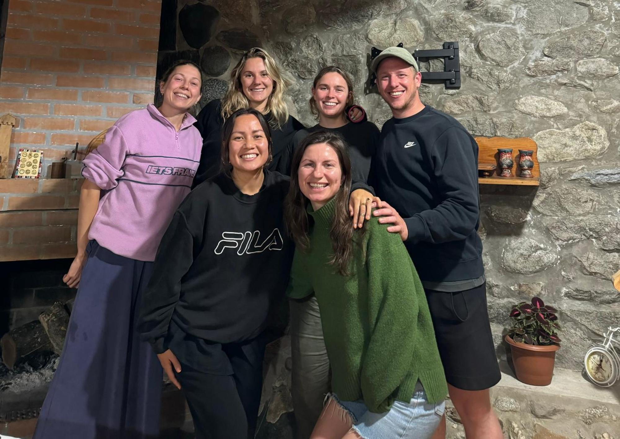 Barbara'S Eco-Cozy Guesthouse Mestia Bagian luar foto